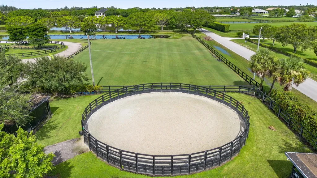 4751 S South Road Wellington FL