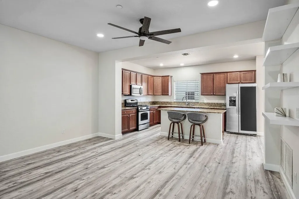 48 NW Hawthorne Place Boca Raton FL 33432
