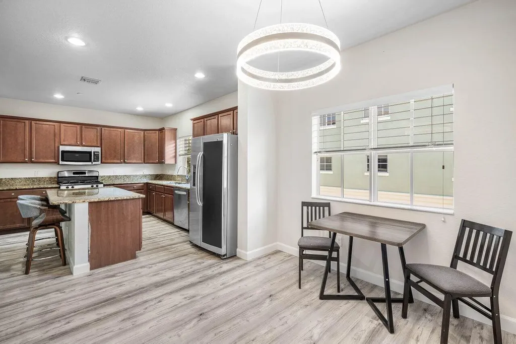 48 NW Hawthorne Place Boca Raton FL 33432