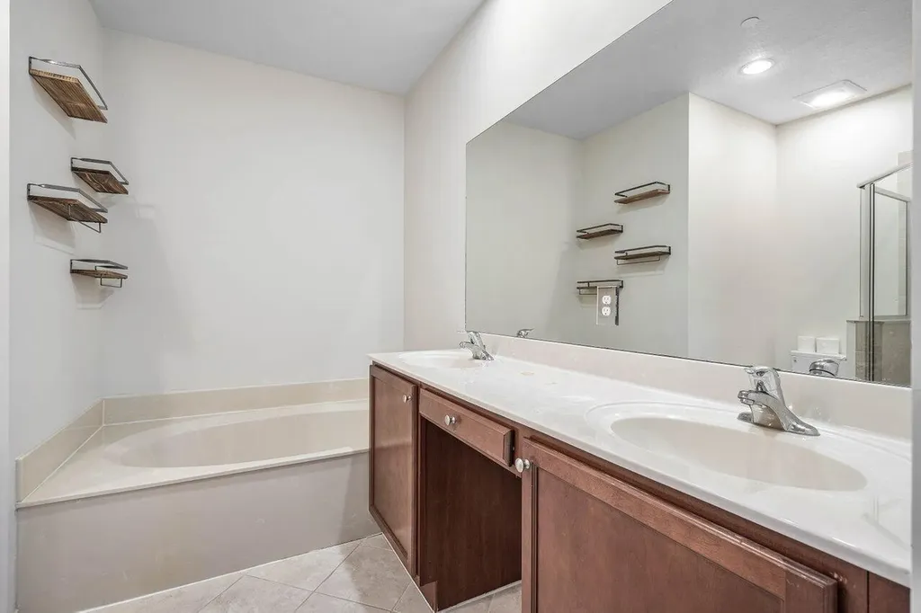 48 NW Hawthorne Place Boca Raton FL 33432