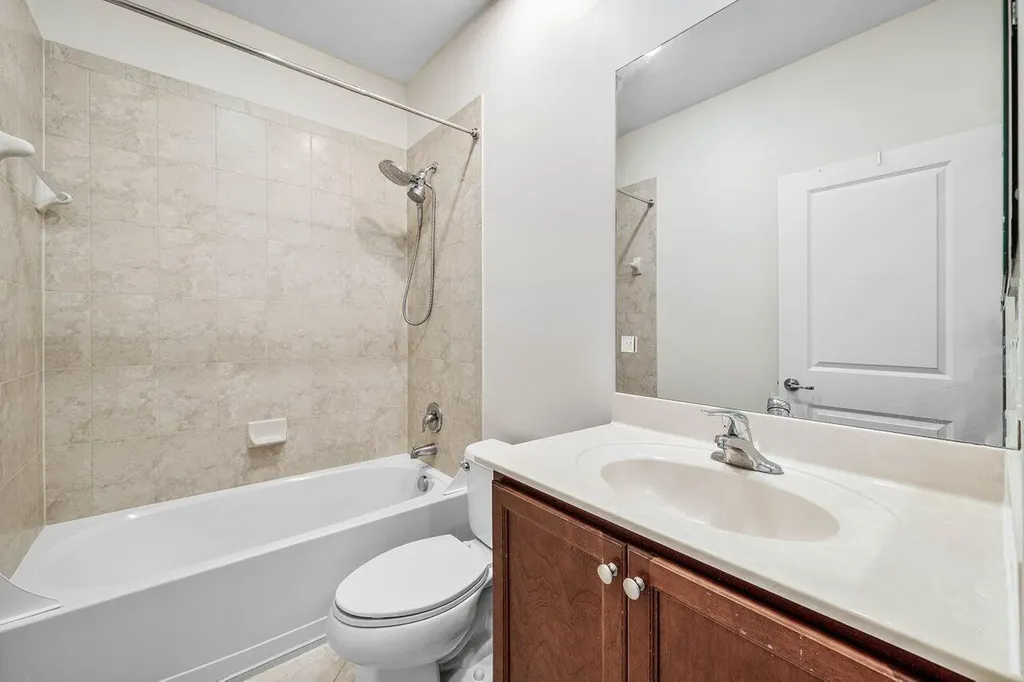 48 NW Hawthorne Place Boca Raton FL 33432