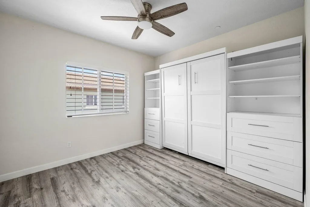 48 NW Hawthorne Place Boca Raton FL 33432