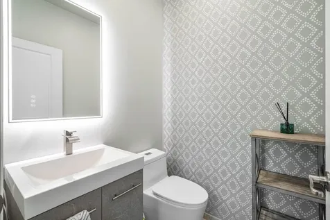 48 NW Hawthorne Place Boca Raton FL 33432