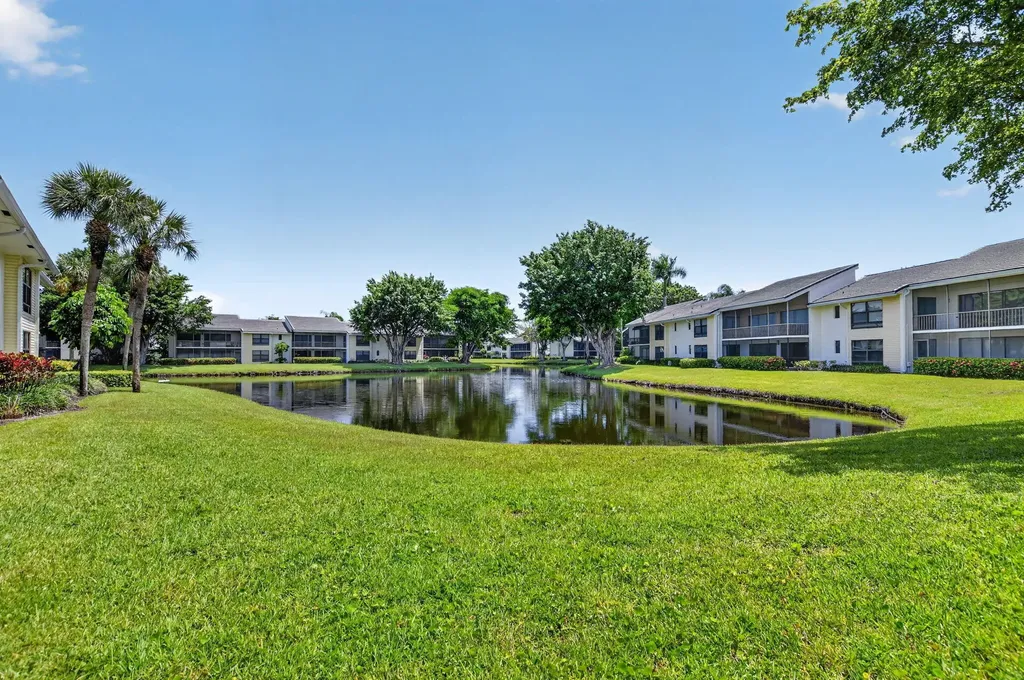 6852 Willow Wood Drive Boca Raton FL 33434