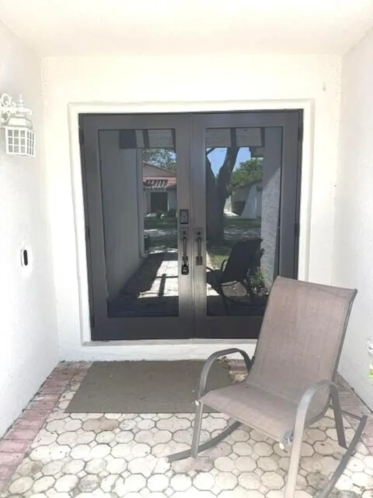 627 Hollows Circle Deerfield Beach FL 33442