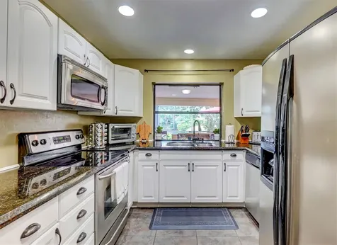 627 Hollows Circle Deerfield Beach FL 33442