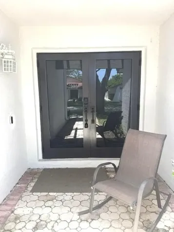627 Hollows Circle Deerfield Beach FL 33442