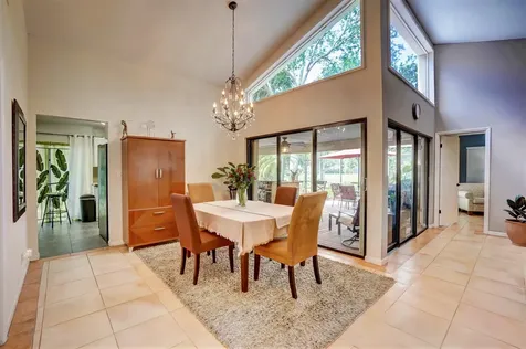 627 Hollows Circle Deerfield Beach FL 33442