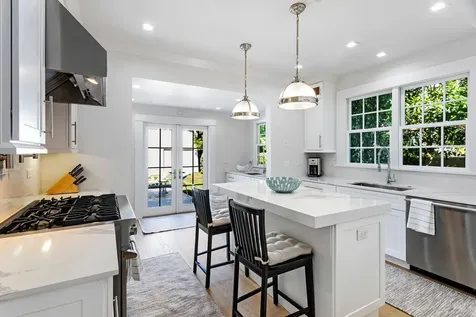 141 Australian Avenue Palm Beach FL 33480
