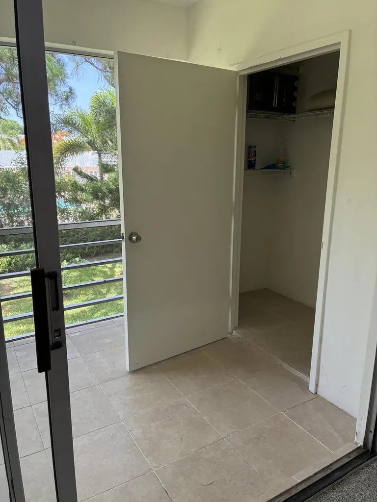2600 SW 22nd Avenue Delray Beach FL 33445