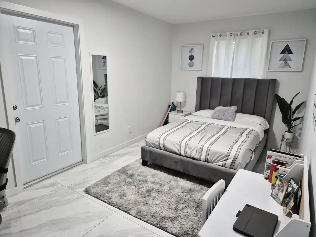1029 Omar Road West Palm Beach FL 33405