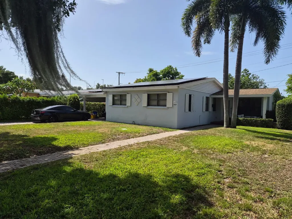 1029 Omar Road West Palm Beach FL 33405
