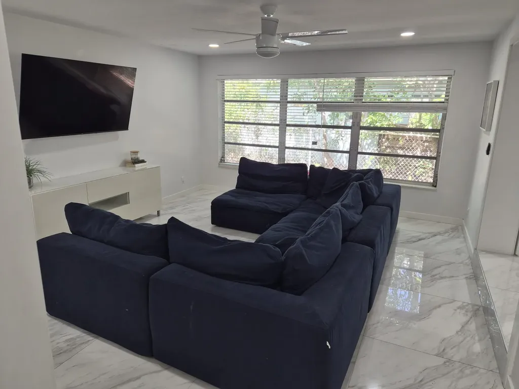 1029 Omar Road West Palm Beach FL 33405