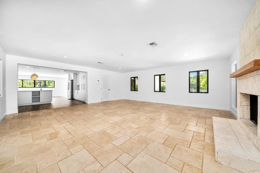 4950 Thoroughbred Lane Southwest Ranches FL 33330