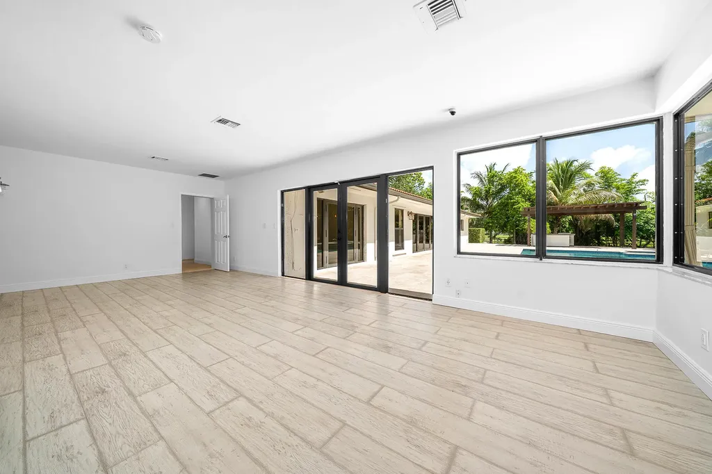 4950 Thoroughbred Lane Southwest Ranches FL 33330