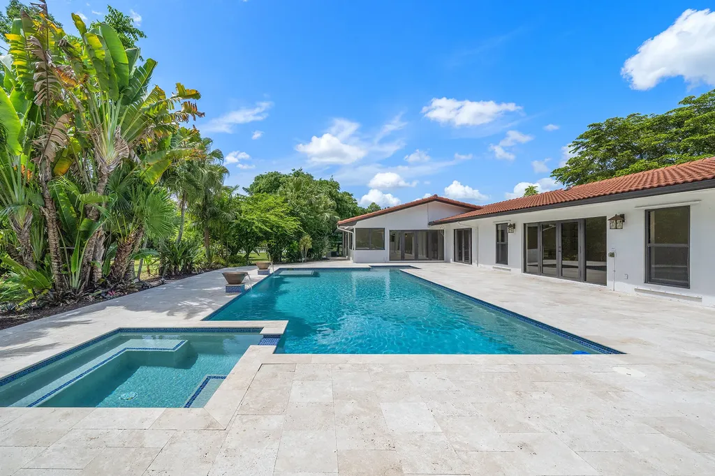 4950 Thoroughbred Lane Southwest Ranches FL 33330