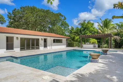 4950 Thoroughbred Lane Southwest Ranches FL 33330