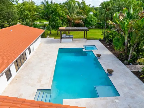 4950 Thoroughbred Lane Southwest Ranches FL 33330