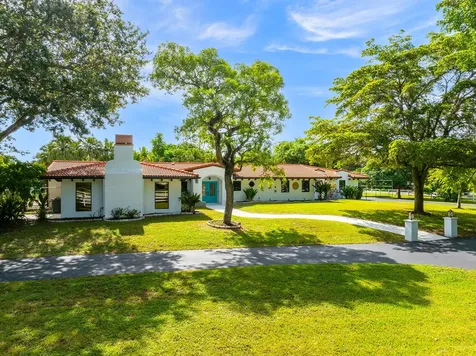 4950 Thoroughbred Lane Southwest Ranches FL 33330