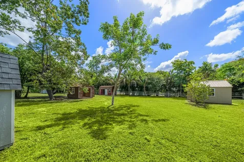 4950 Thoroughbred Lane Southwest Ranches FL 33330