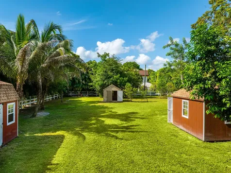 4950 Thoroughbred Lane Southwest Ranches FL 33330