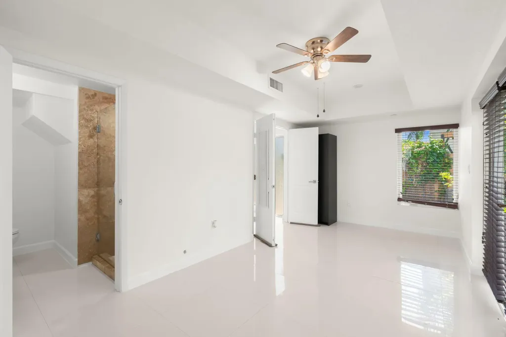 622 NE 10th Avenue Fort Lauderdale FL 33304