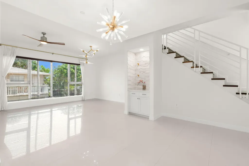 622 NE 10th Avenue Fort Lauderdale FL 33304
