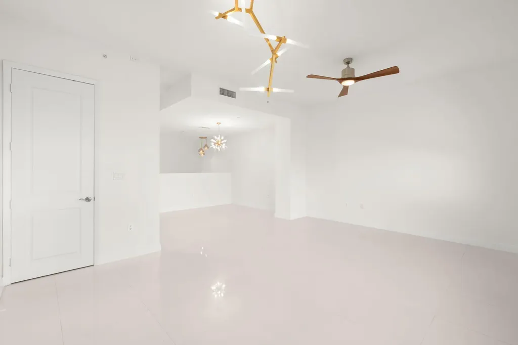 622 NE 10th Avenue Fort Lauderdale FL 33304