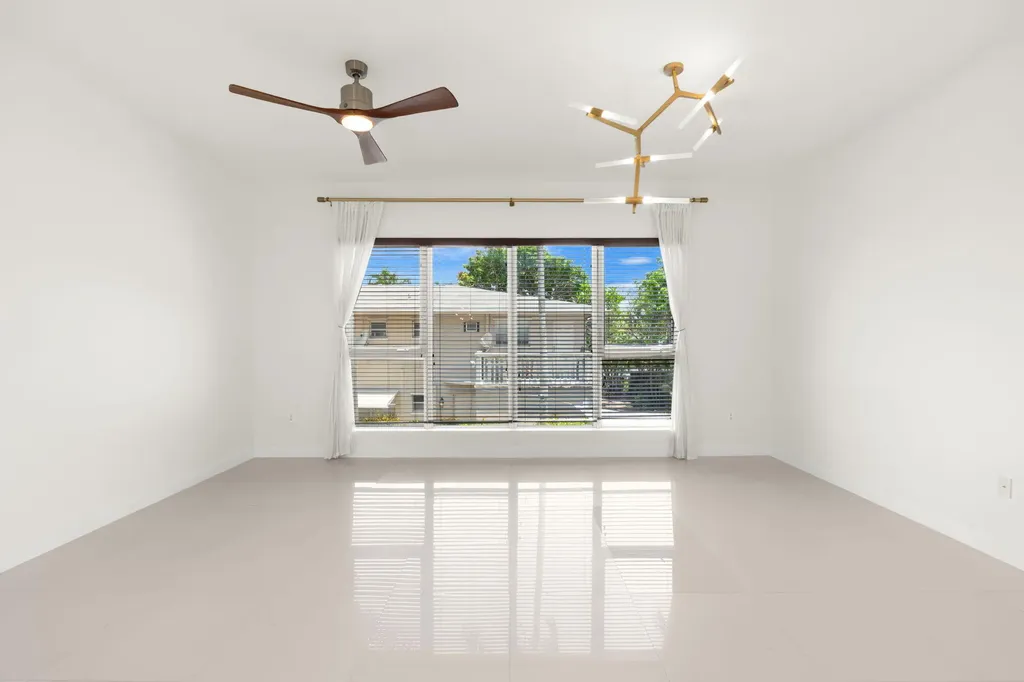 622 NE 10th Avenue Fort Lauderdale FL 33304