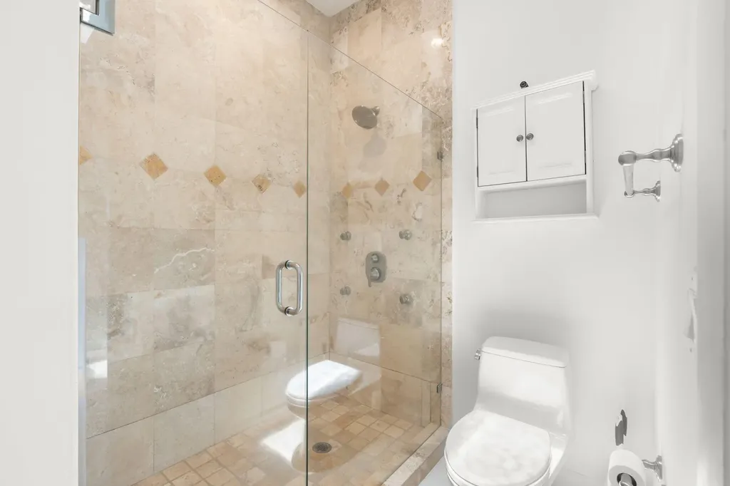 622 NE 10th Avenue Fort Lauderdale FL 33304
