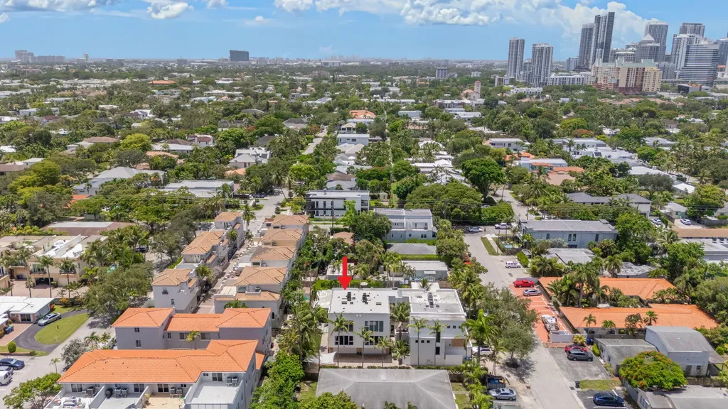 622 NE 10th Avenue Fort Lauderdale FL 33304