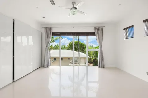 622 NE 10th Avenue Fort Lauderdale FL 33304
