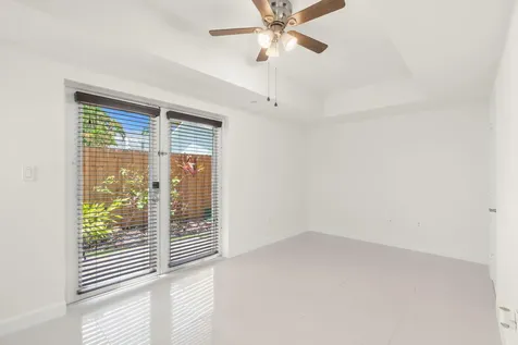 622 NE 10th Avenue Fort Lauderdale FL 33304