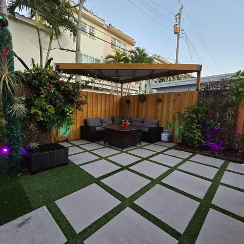 622 NE 10th Avenue Fort Lauderdale FL 33304