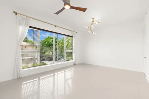 622 NE 10th Avenue Fort Lauderdale FL 33304