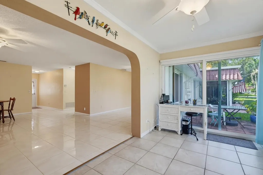 676 Laconia Circle Lake Worth FL 33467
