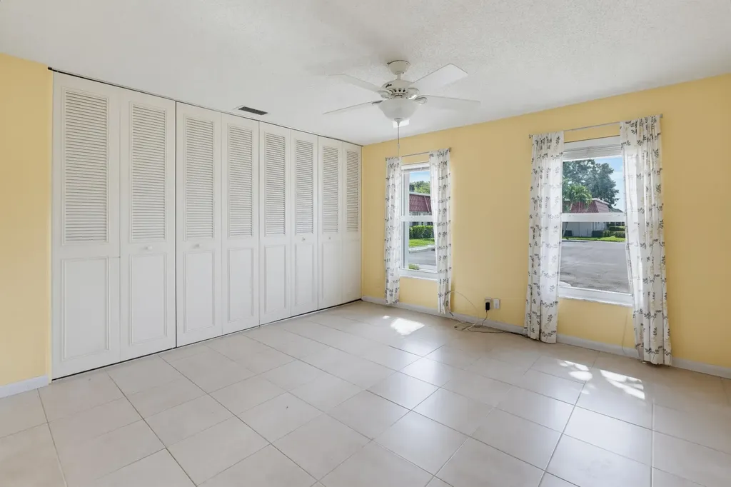 676 Laconia Circle Lake Worth FL 33467