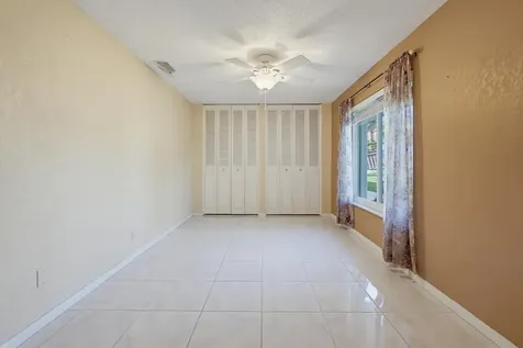 676 Laconia Circle Lake Worth FL 33467