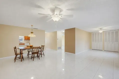 676 Laconia Circle Lake Worth FL 33467