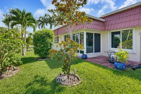 676 Laconia Circle Lake Worth FL 33467