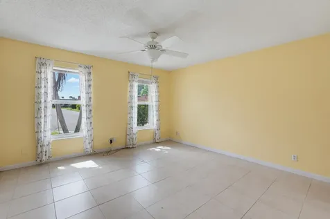 676 Laconia Circle Lake Worth FL 33467