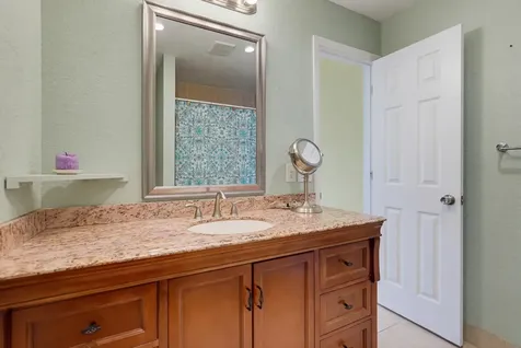 676 Laconia Circle Lake Worth FL 33467