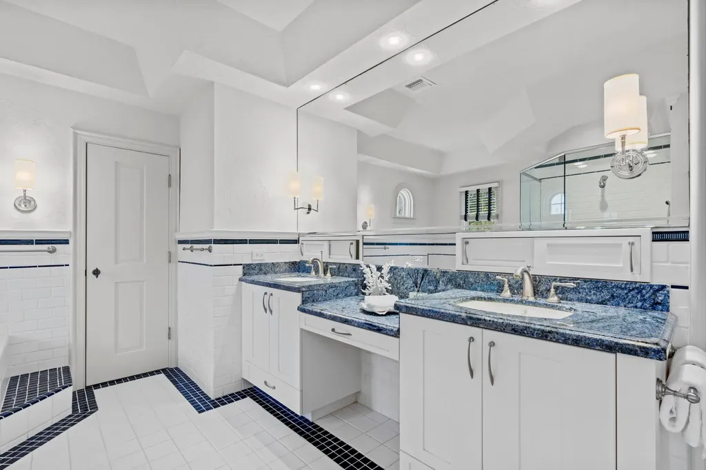 308 Barcelona Road West Palm Beach FL 33401