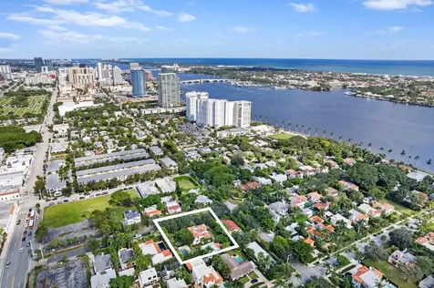 308 Barcelona Road West Palm Beach FL 33401