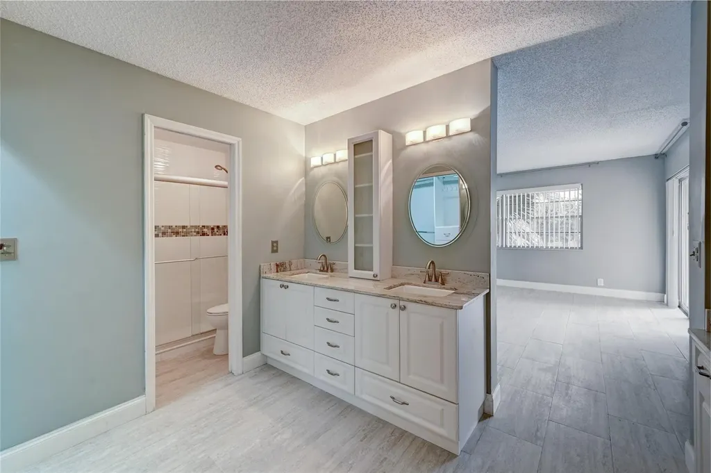 8760 Azalea Court Tamarac FL 33321