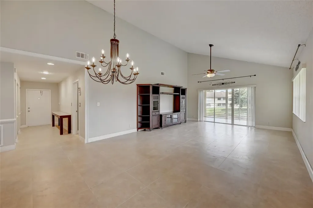 8760 Azalea Court Tamarac FL 33321