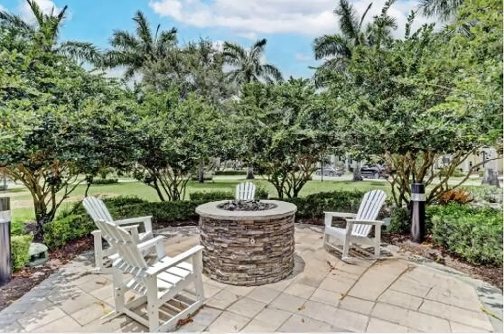 1212 S Community Drive Jupiter FL 33458