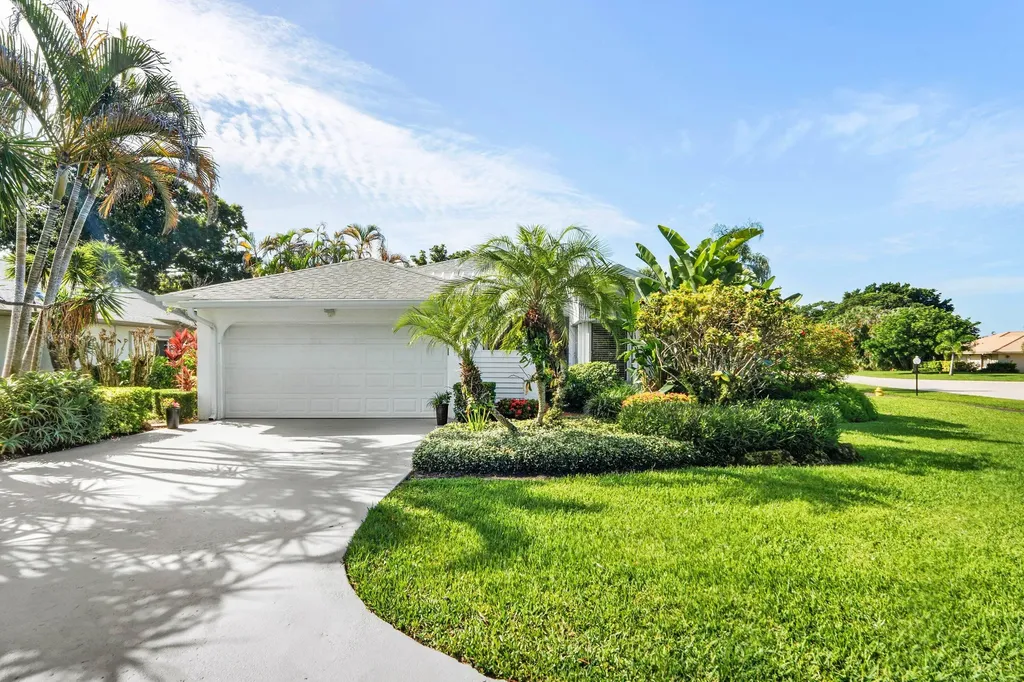 13120 Bonnette Drive Palm Beach Gardens FL 33418