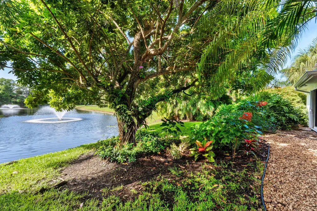 13120 Bonnette Drive Palm Beach Gardens FL 33418