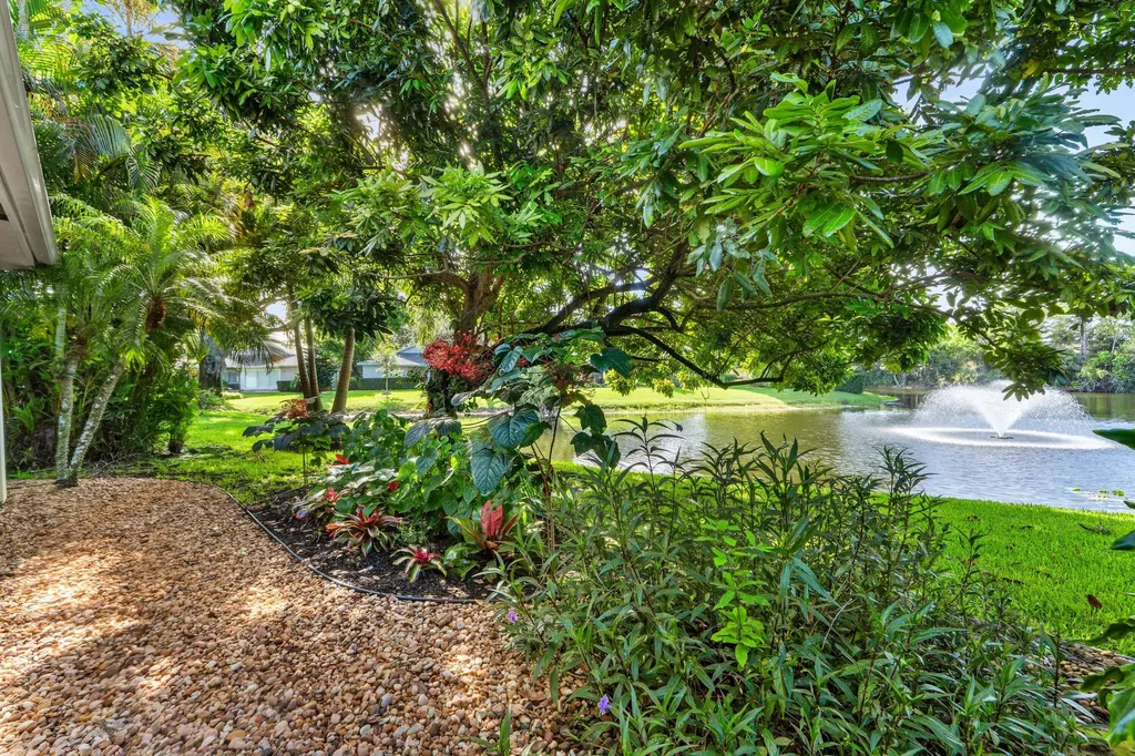 13120 Bonnette Drive Palm Beach Gardens FL 33418
